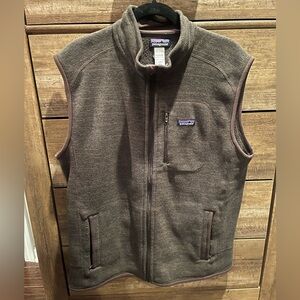 Men’s Better Sweater Fleece Patagonia Vest in brown size XL